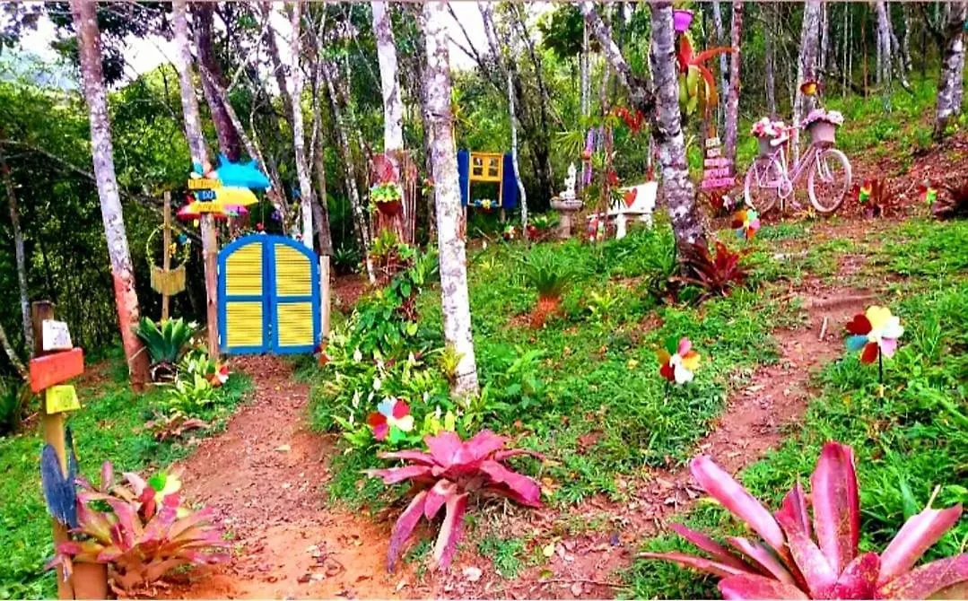 Шале Recanto Paraiso Da Colina Санту-Амару-да-Императрис